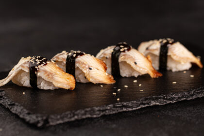 Нігірі з вугрем